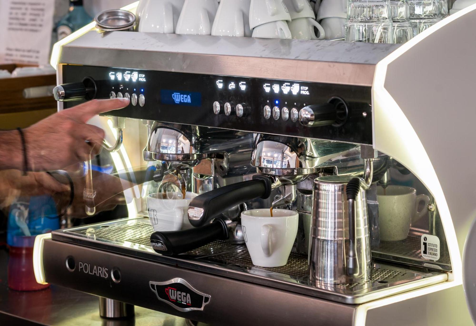 Centro Hotel Ioannina Ngoại thất bức ảnh